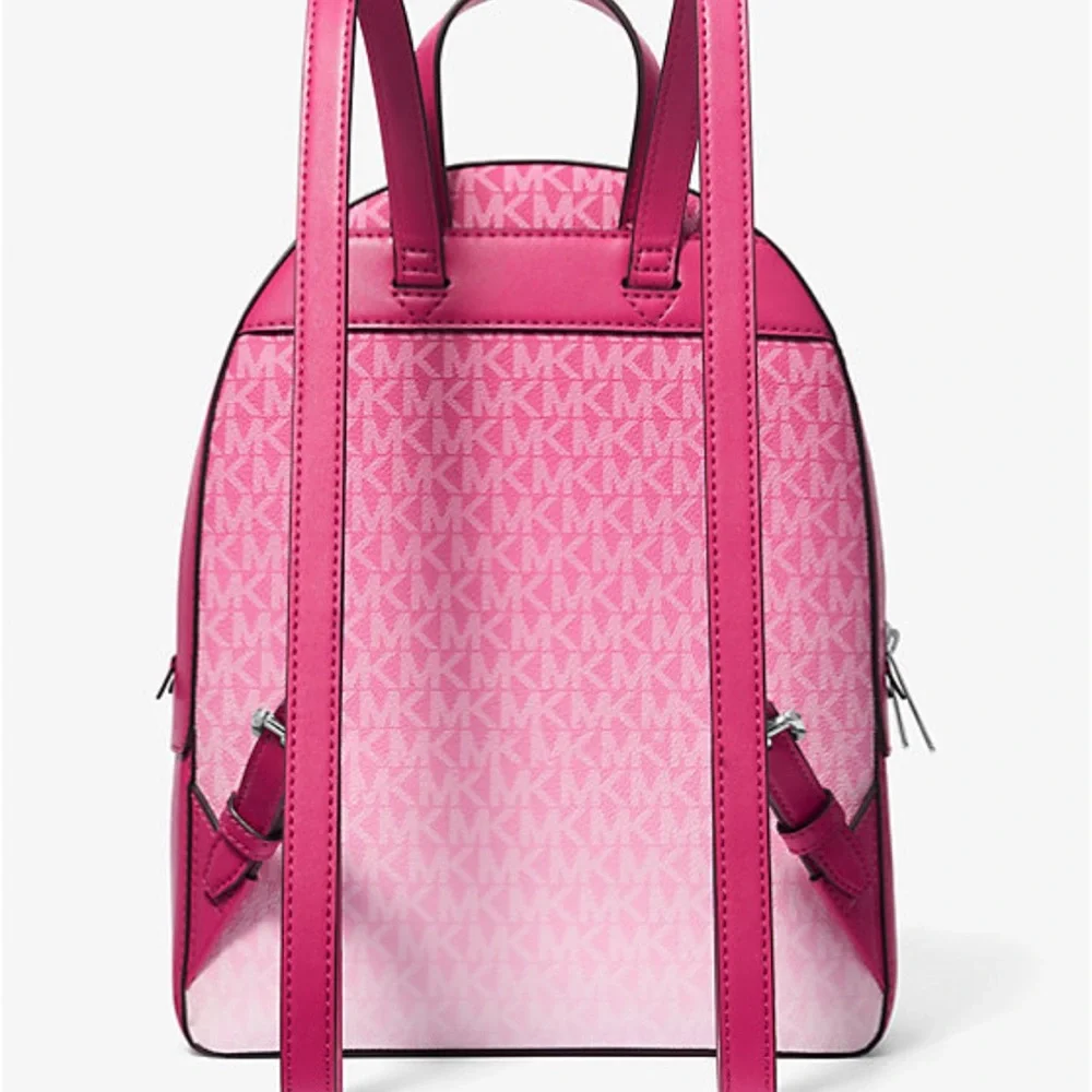 Michael Kors Jaycee Medium Ombré Signature Logo Backpack
Dragonfruit
NWT - Picture 12 of 13